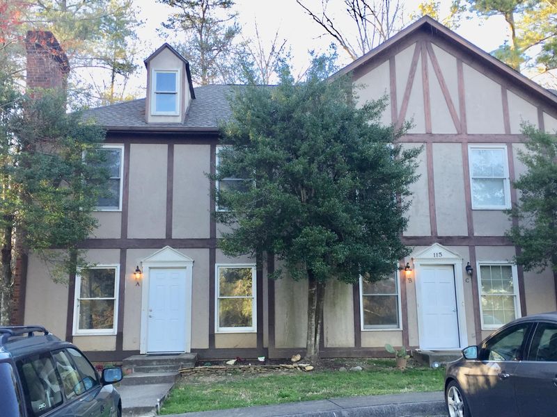 115 Arcadia Ln #B, Oak Ridge, TN 37830