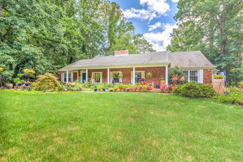 115 Balboa Cir, Oak Ridge, TN 37830