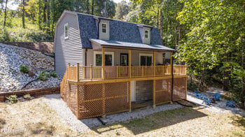 115 Broyles Dr, Caryville, TN 37714