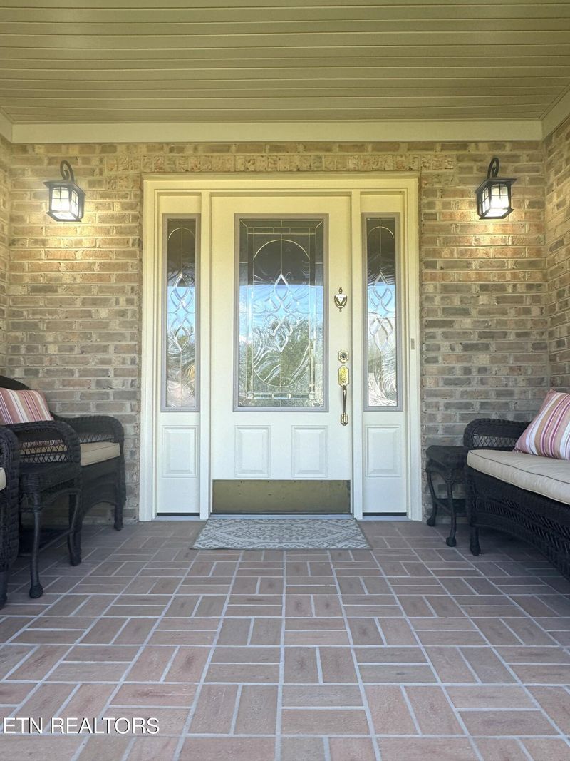 115 Capital Cir, Oak Ridge, TN 37830