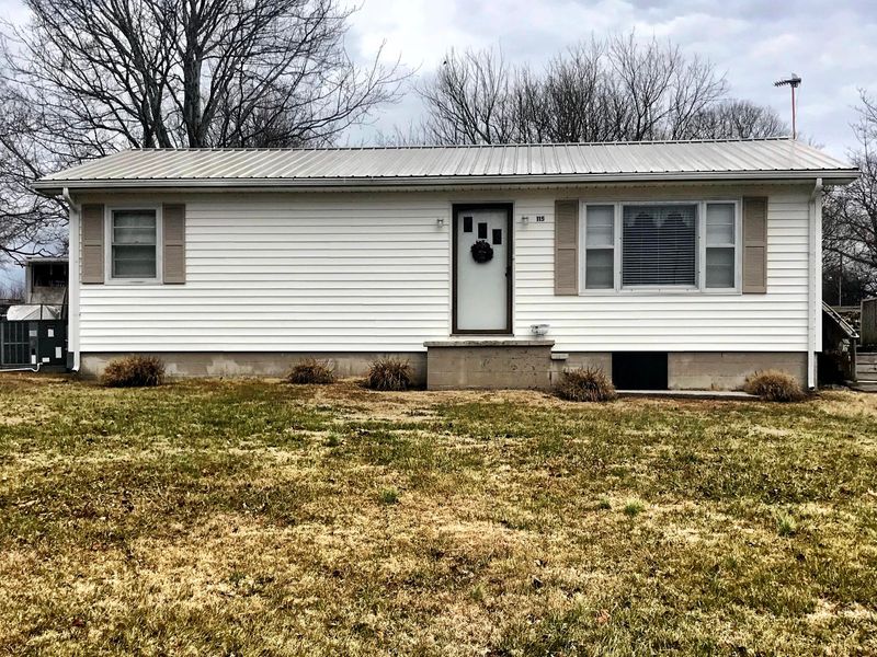 115 Chapel Ave, Sweetwater, TN 37874