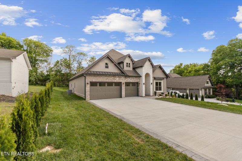 115 Chatuga Dr, Loudon, TN 37774
