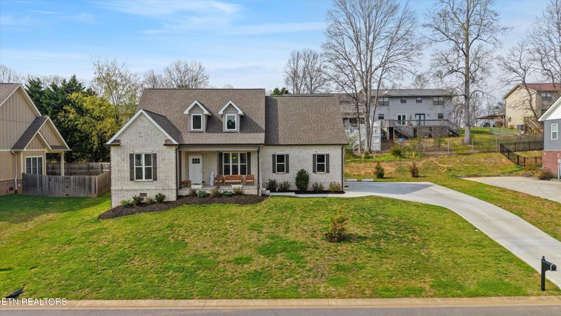 115 Crossroads Blvd, Oak Ridge, TN 37830