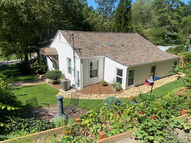 115 Dale Rd, Norris, TN 37828