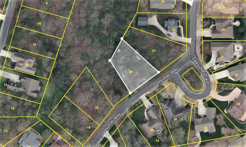 115 Daleyuhski Way, Loudon, TN 37774