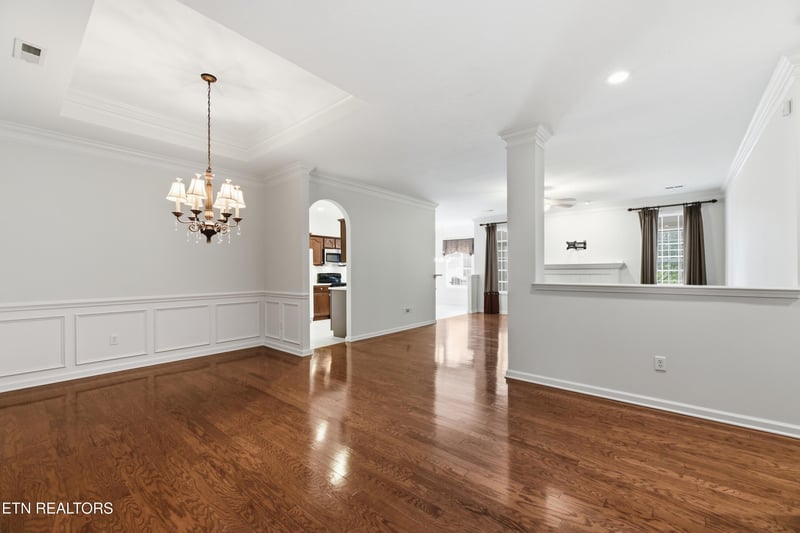 115 Devanshire Ct, Oak Ridge, TN 37830