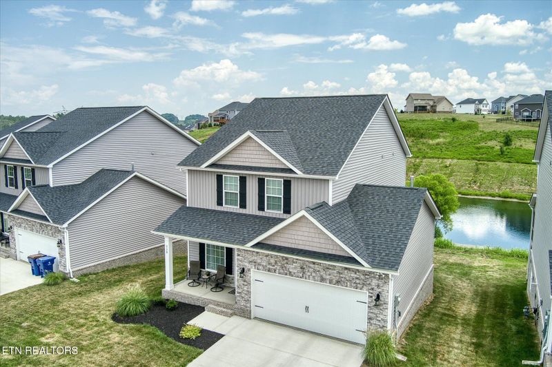 115 E Fortenberry St, Oak Ridge, TN 37830