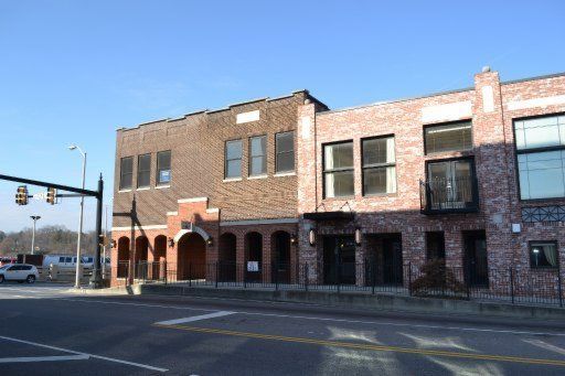 115 E Harper, Maryville, TN 37801