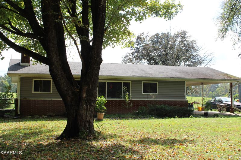 115 George Mcgrath Rd, Sunbright, TN 37872