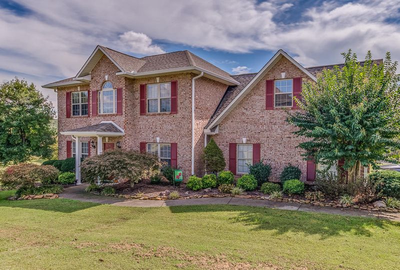 115 Giffin Cir, Loudon, TN 37774