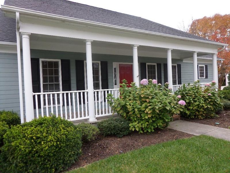115 Graham Pl, Oak Ridge, TN 37830