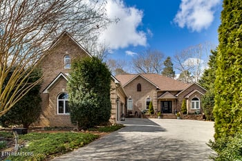 115 Kawatuska Way, Loudon, TN 37774