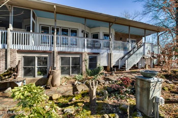 115 Kawatuska Way, Loudon, TN 37774