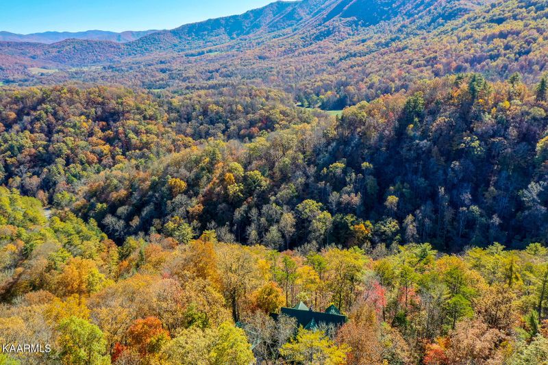 115 Kelly Ridge Rd, Townsend, TN 37882