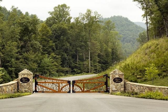 115 Le Conte View Ln, Townsend, TN 37882