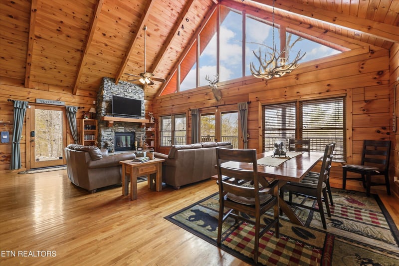 115 Martin Rd, Tellico Plains, TN 37385