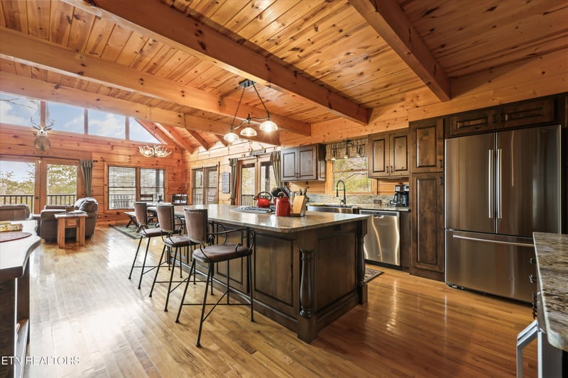 115 Martin Rd, Tellico Plains, TN 37385