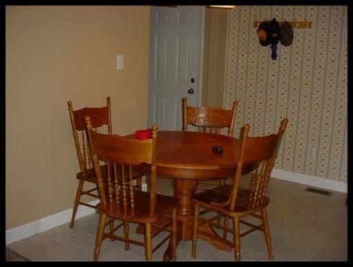 115 Meade Dr, Kingston, TN 37763