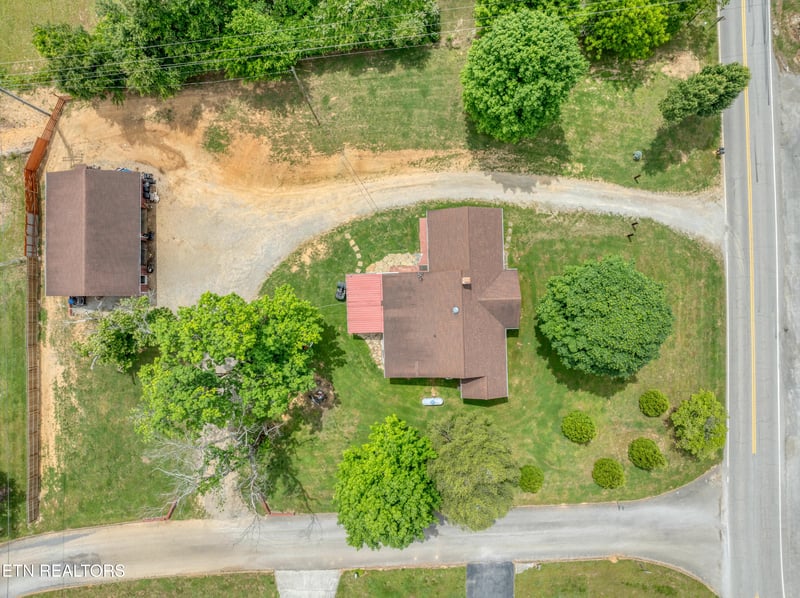 115 Old Athens Rd, Madisonville, TN 37354