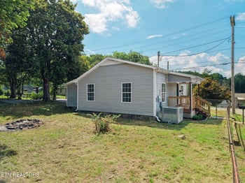 115 Ray St, Athens, TN 37303