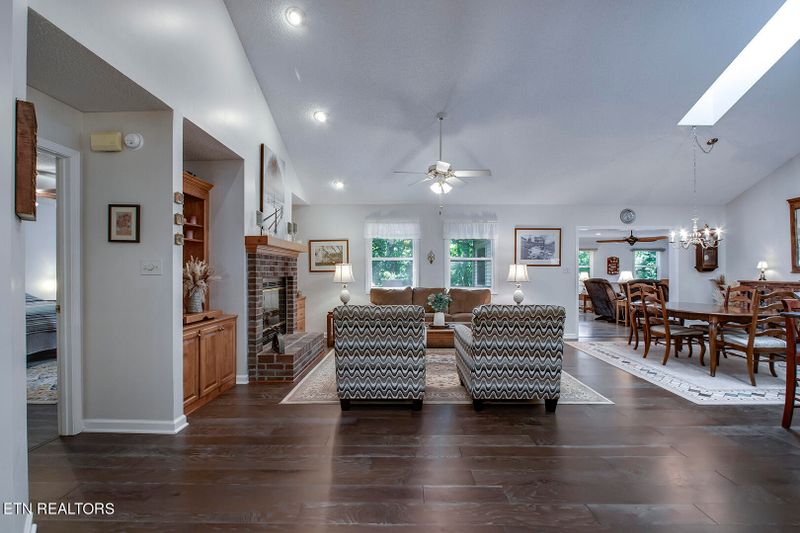 115 Seminole Ln, Loudon, TN 37774