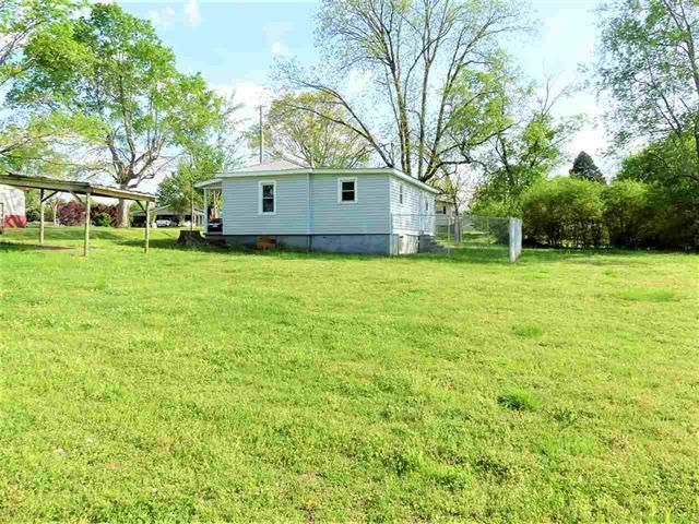 115 Spring Garden Ave, Englewood, TN 37329