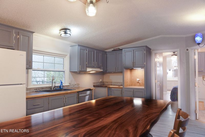 115 Stevens Cir, Rockwood, TN 37854