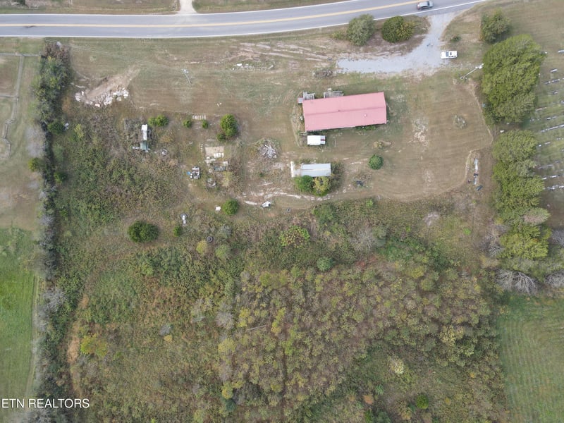 115 Sweetwater Rd, Philadelphia, TN 37846