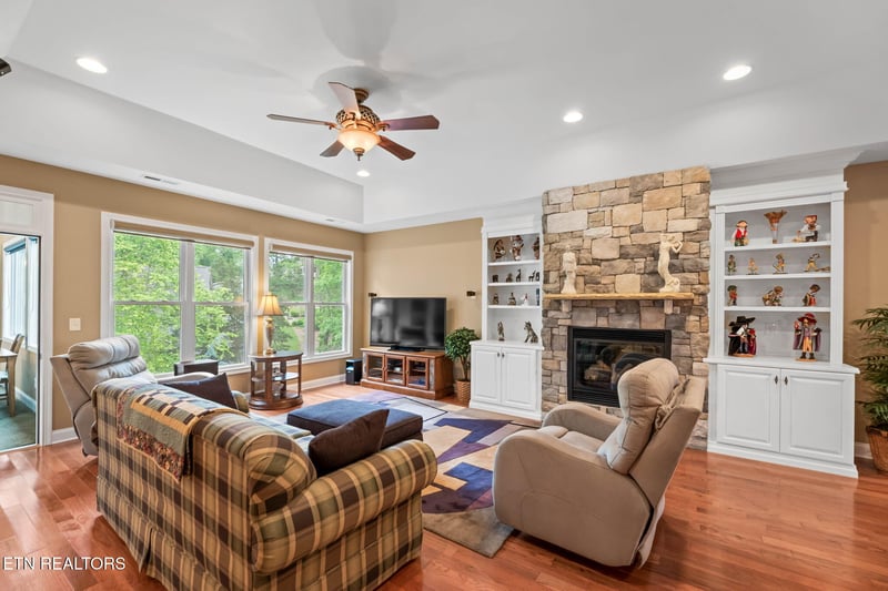 115 Tecumseh Ln, Loudon, TN 37774
