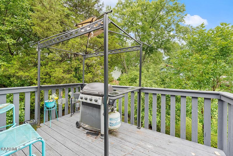 115 Terri Ln, Oak Ridge, TN 37830
