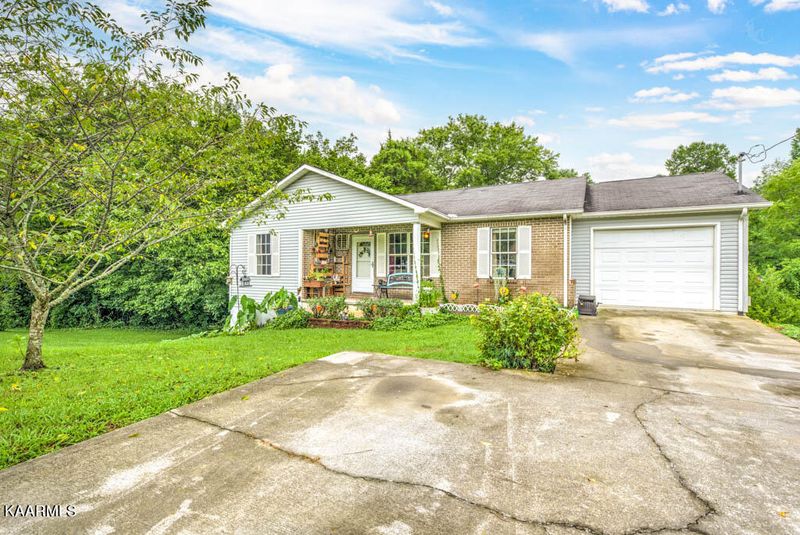 115 Terri Ln, Oak Ridge, TN 37830