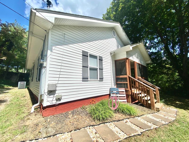 115 Wallace Ln, Maynardville, TN 37807