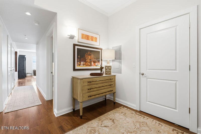 115 Willow Ave #204, Knoxville, TN 37915