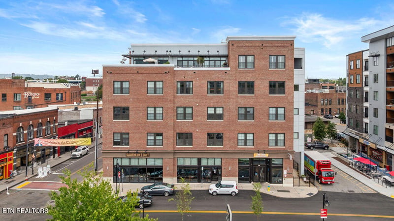 115 Willow Ave #204, Knoxville, TN 37915