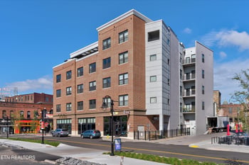 115 Willow Ave #400, Knoxville, TN 37915