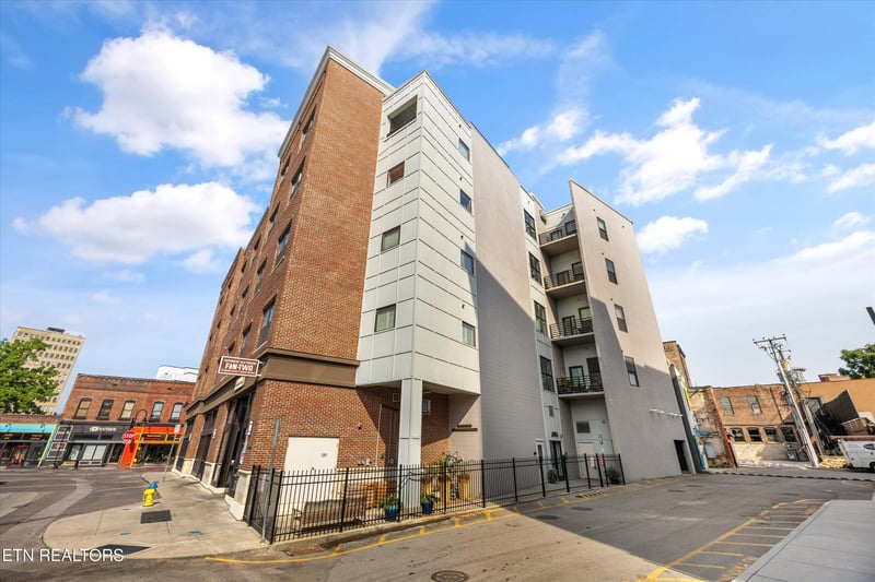 115 Willow Ave #404, Knoxville, TN 37915