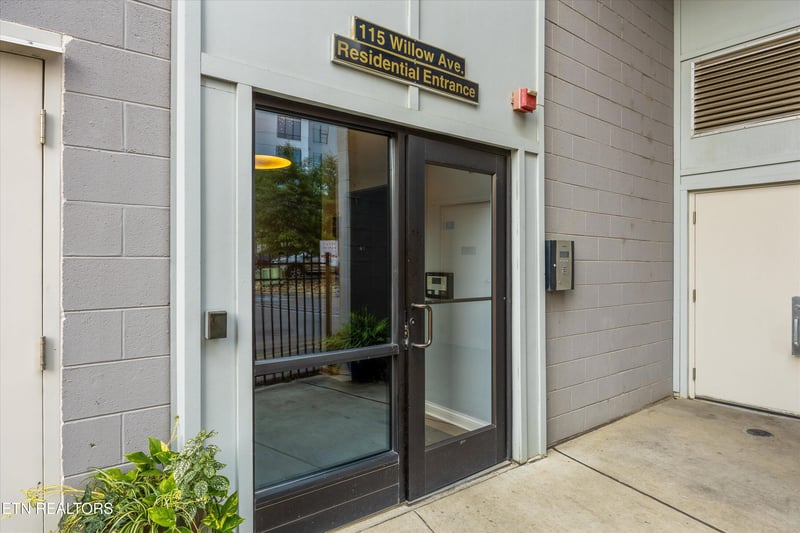 115 Willow Ave #404, Knoxville, TN 37915