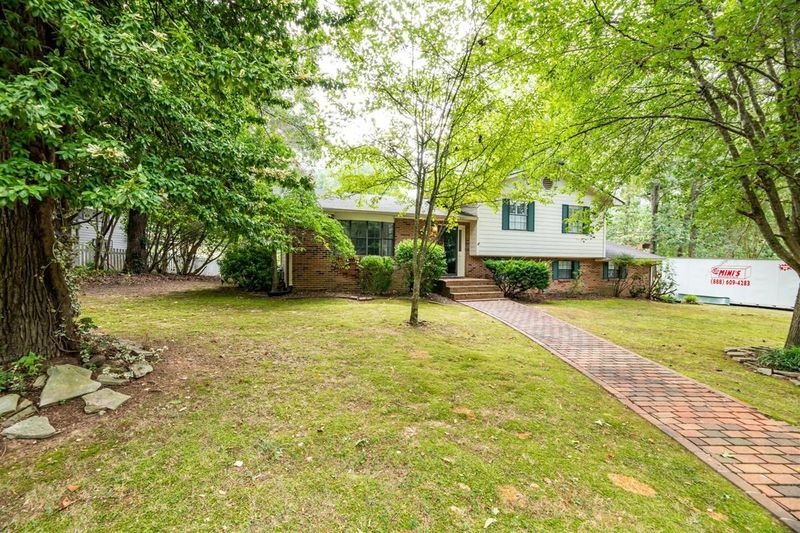 115 Woodlawn Cir, Athens, TN 37303