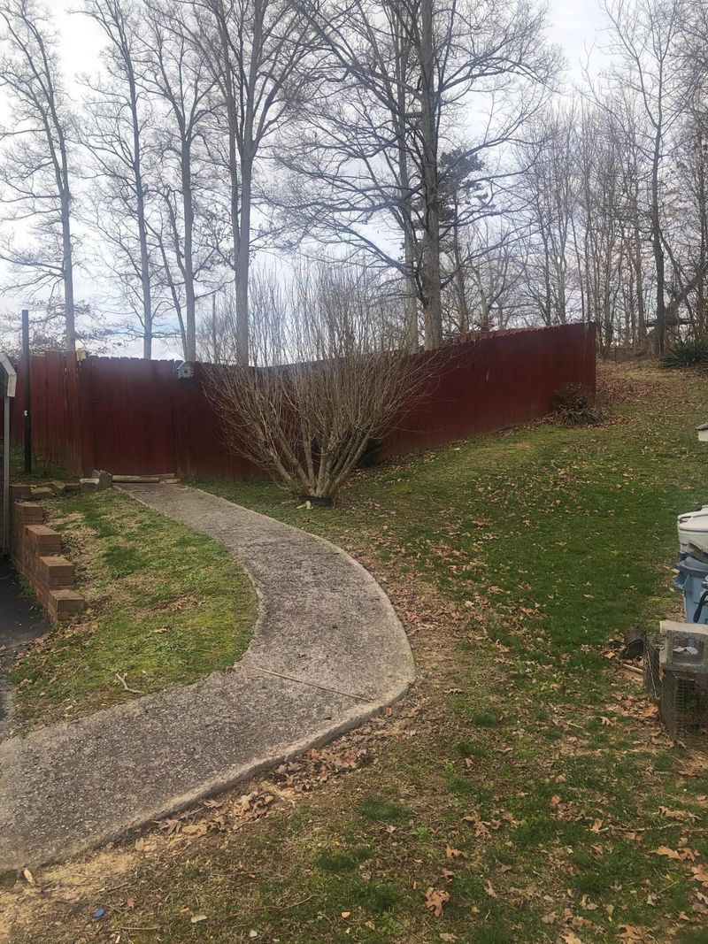 11500 Lakeshore Dr, Rutledge, TN 37861