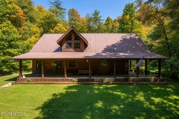 1151 Chestnut Valley Rd, Vonore, TN 37885