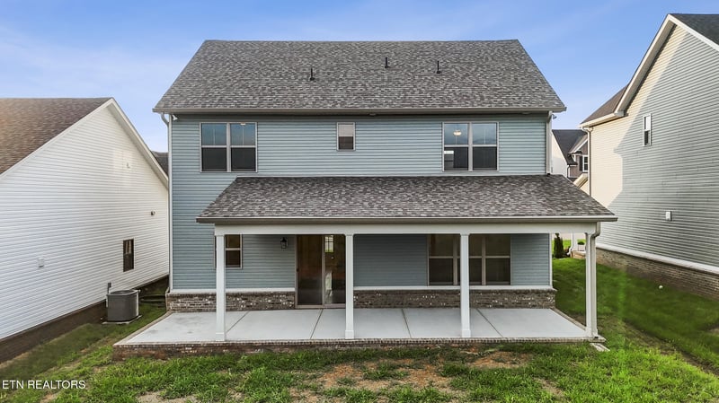 11538 Olympic Valley Dr, Knoxville, TN 37932