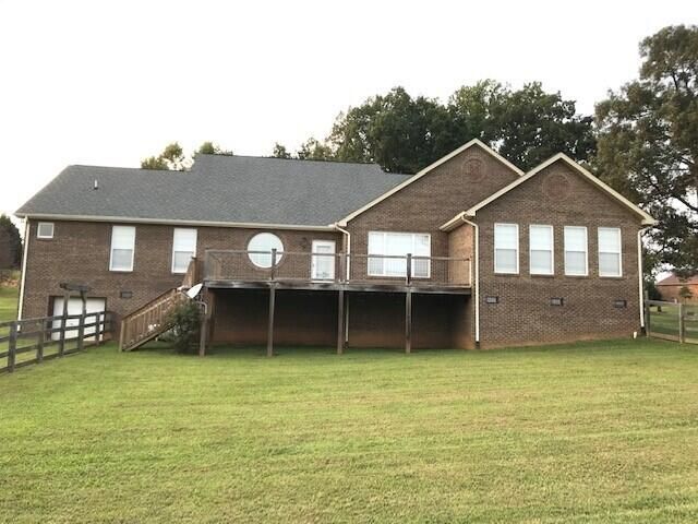 1154 Houston Springs Rd, Greenback, TN 37742