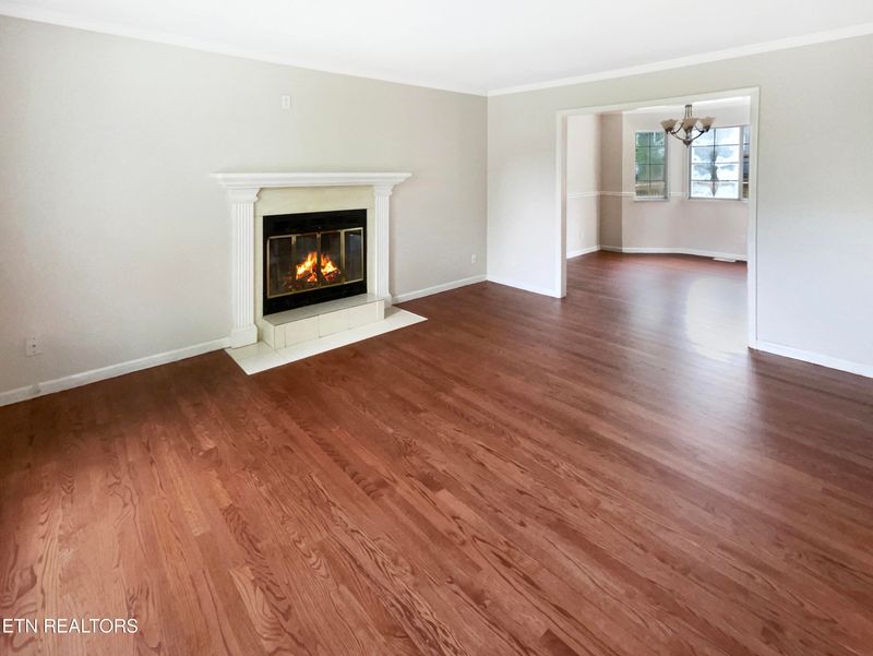 1155 Durham Rd, Knoxville, TN 37931