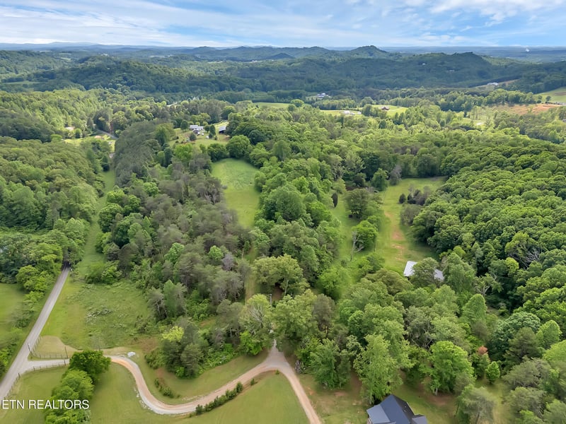 1155 Marble Hill Rd, Friendsville, TN 37737
