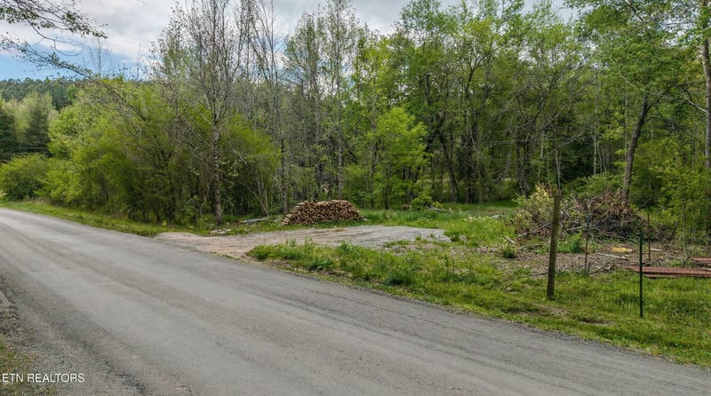 1155 Womac Hollow Rd, Ten Mile, TN 37880