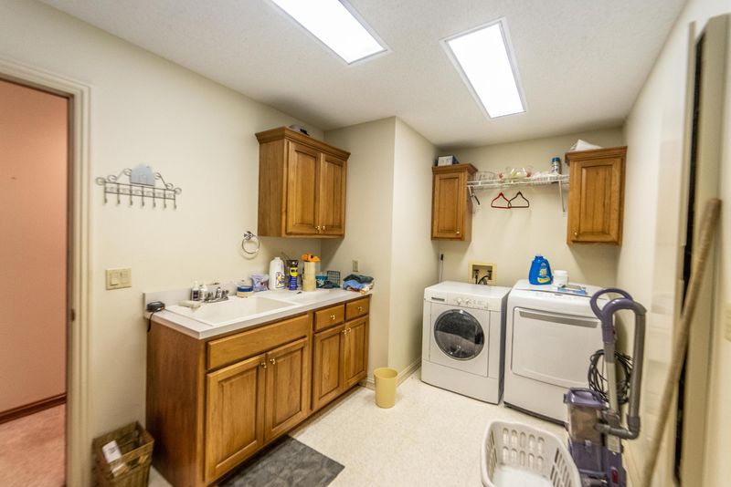 116 Chatham Ln, Crossville, TN 38558