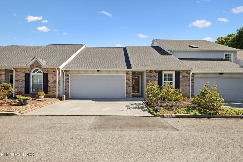 116 Confederacy Cir, Farragut, TN 37934