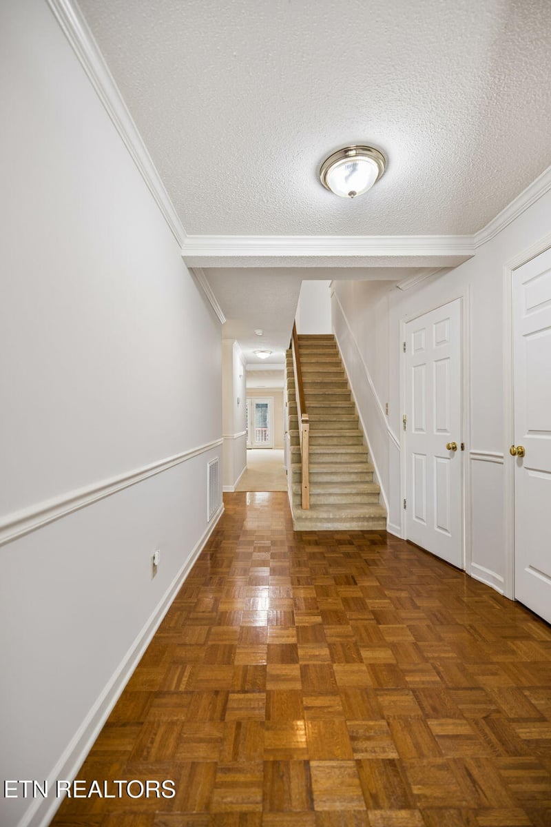 116 Confederacy Cir, Farragut, TN 37934
