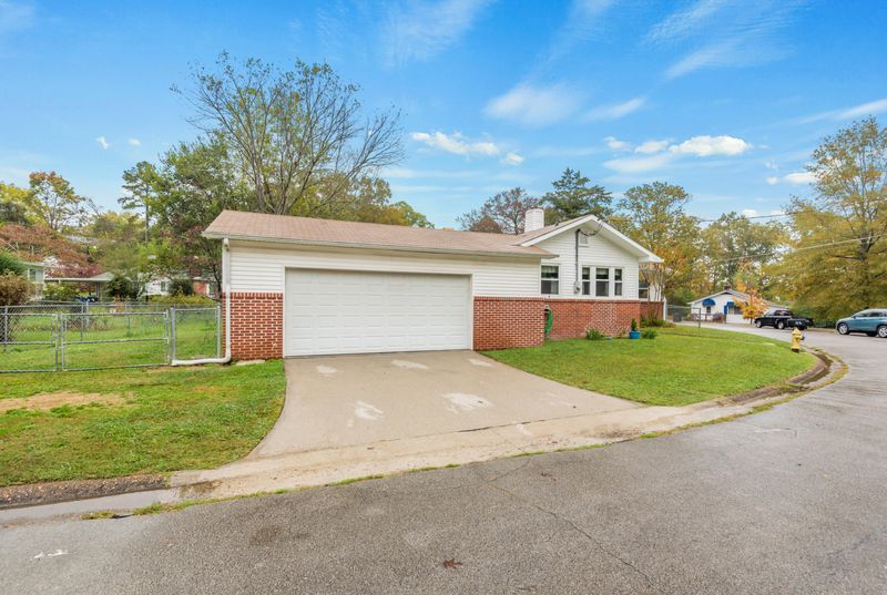 116 Delmar Cir, Oak Ridge, TN 37830