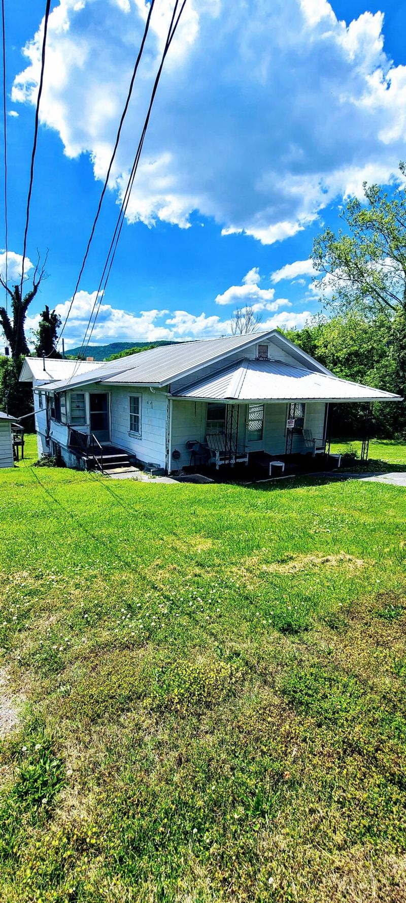 116 Flanders Ave, Harriman, TN 37748